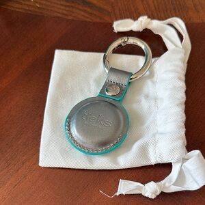 Tieks Metallic Silver Key Holder